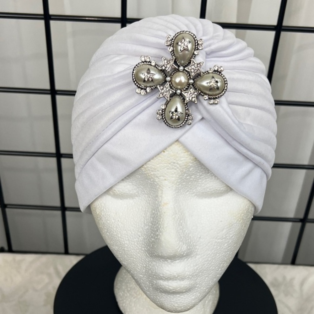 Embellished White Turban Headwrap with Jewel Accent